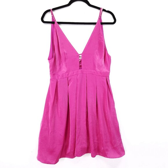 Free People Satin Mini Dress Size 10 Gabbys Party All Night Low V-Neck Pockets - Picture 2 of 15